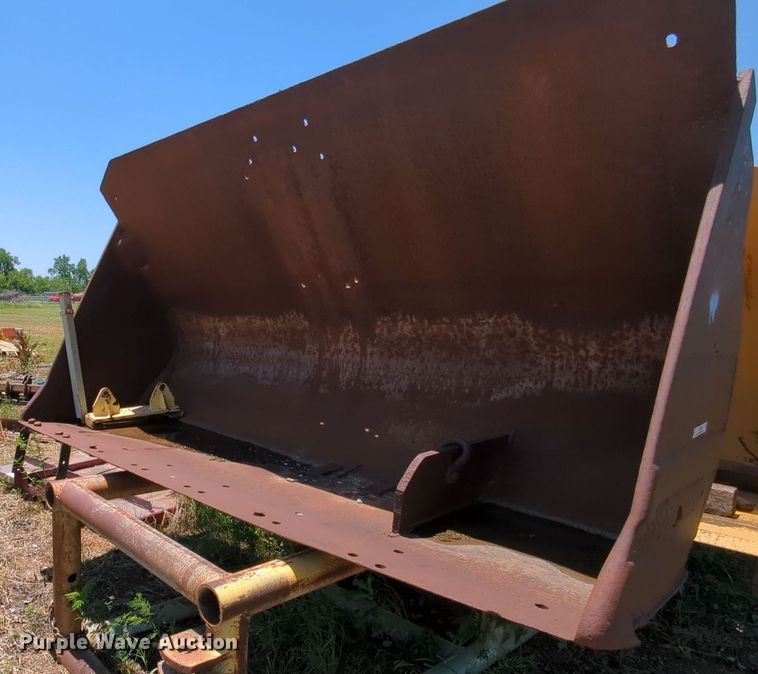 image for item MY9341 9' W bucket