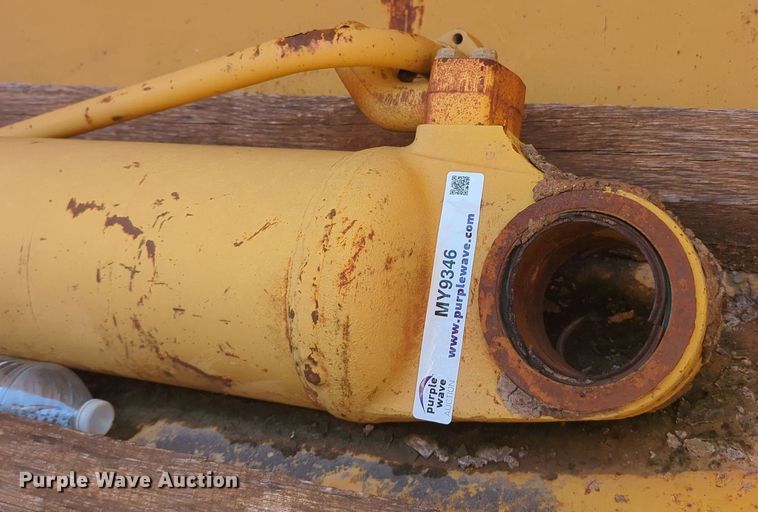 image for item MY9346 Lift cylinder