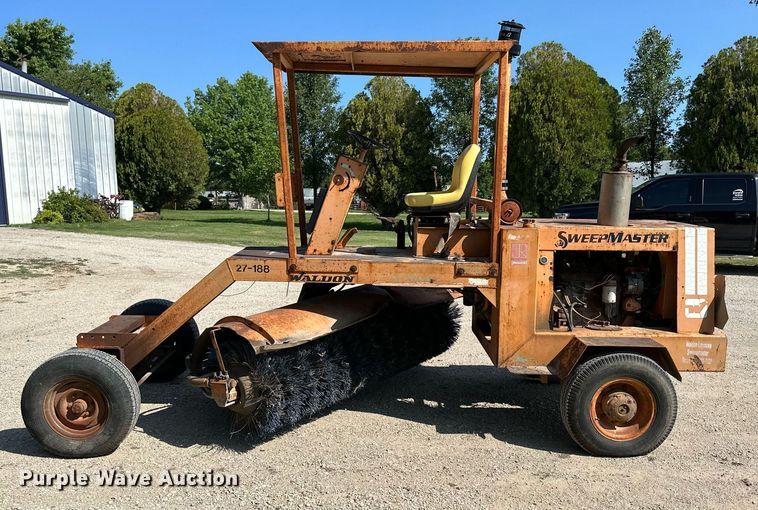 image for item NP9722 Waldon Sweepmaster  broom