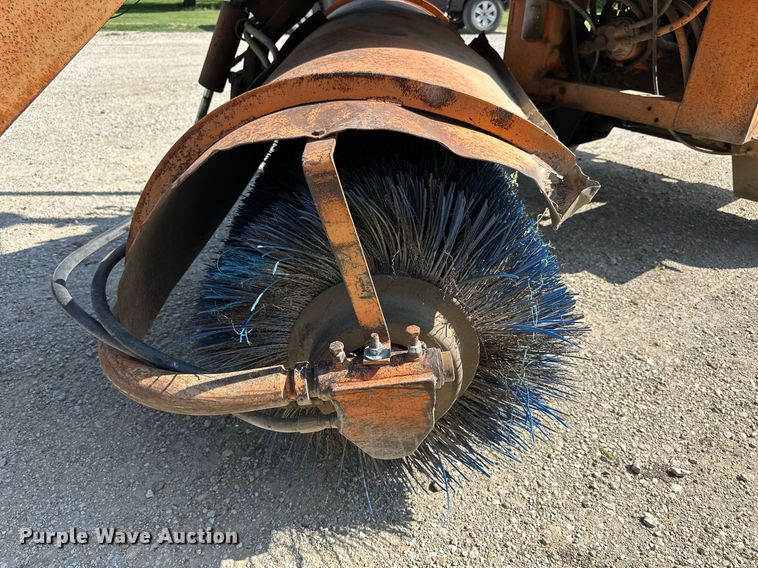 image for item NP9722 Waldon Sweepmaster  broom