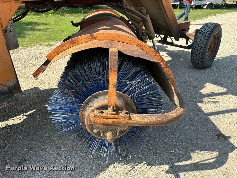 image for item NP9722 Waldon Sweepmaster  broom