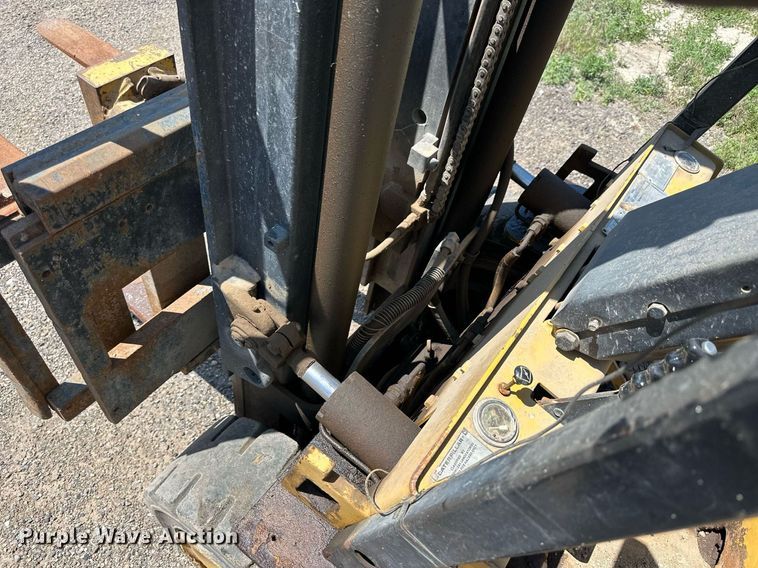 image for item NP9741 Caterpillar VC60DSA  forklift