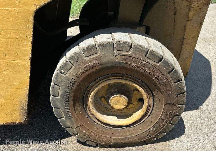 image for item NP9741 Caterpillar VC60DSA  forklift