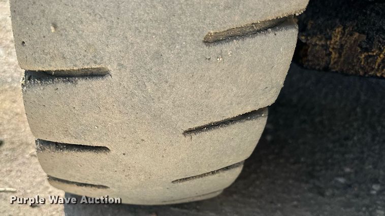 image for item NP9741 Caterpillar VC60DSA  forklift