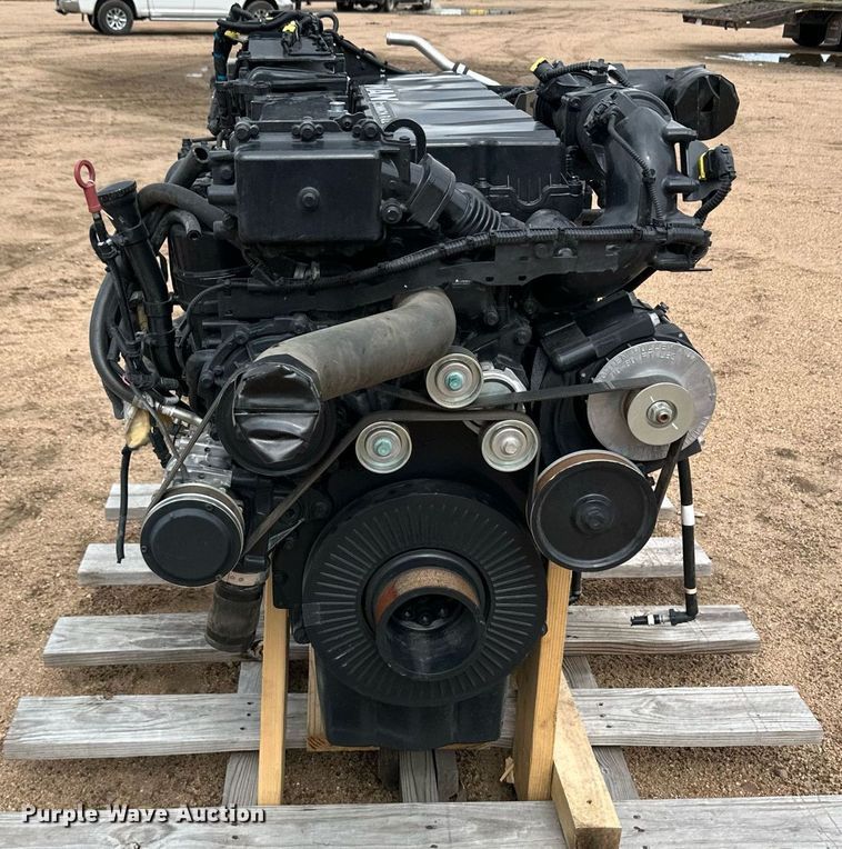image for item NY9235 MAN D2676LE137  engine