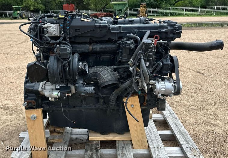 image for item NY9235 MAN D2676LE137  engine