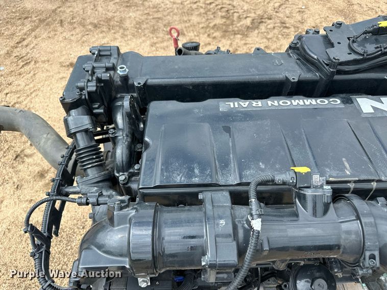 image for item NY9235 MAN D2676LE137  engine