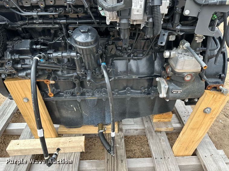 image for item NY9235 MAN D2676LE137  engine