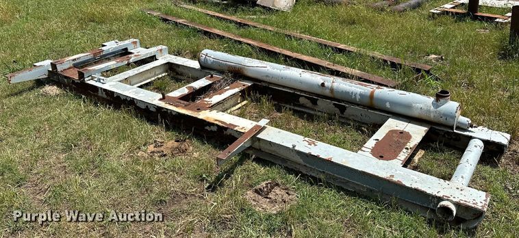 image for item OC9002 (4) skids