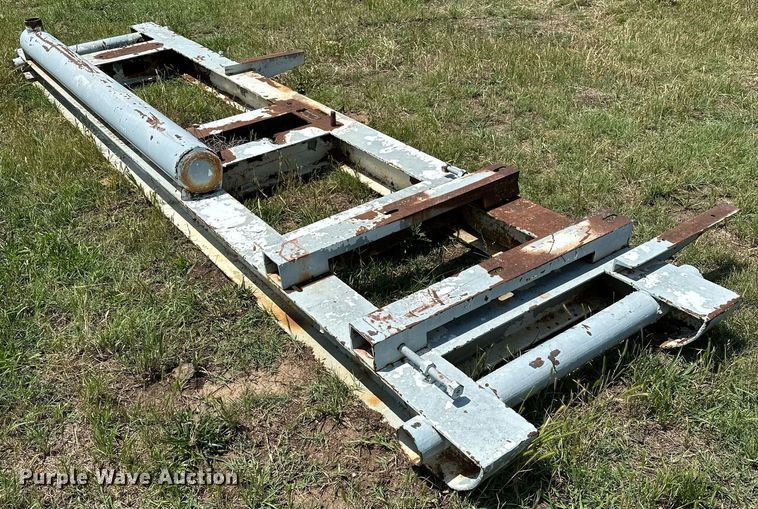 image for item OC9002 (4) skids