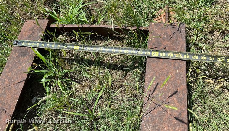 image for item OC9002 (4) skids