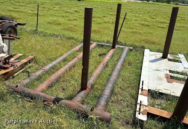 image for item OC9002 (4) skids