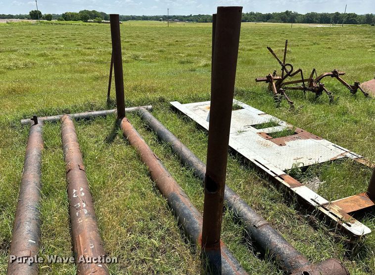 image for item OC9002 (4) skids