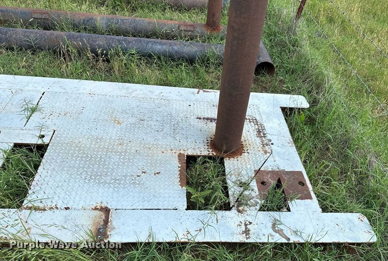 image for item OC9002 (4) skids