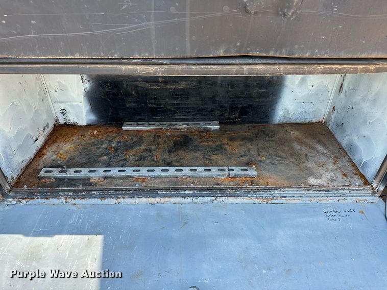 image for item OG9088 2005 Chevrolet C6500  hydrovac truck