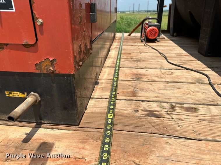 image for item OG9088 2005 Chevrolet C6500  hydrovac truck