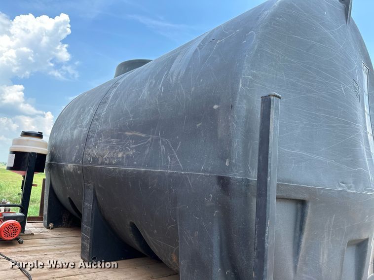 image for item OG9088 2005 Chevrolet C6500  hydrovac truck