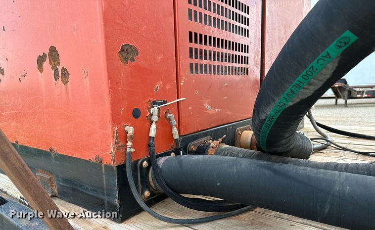 image for item OG9088 2005 Chevrolet C6500  hydrovac truck