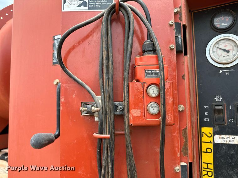 image for item OG9088 2005 Chevrolet C6500  hydrovac truck