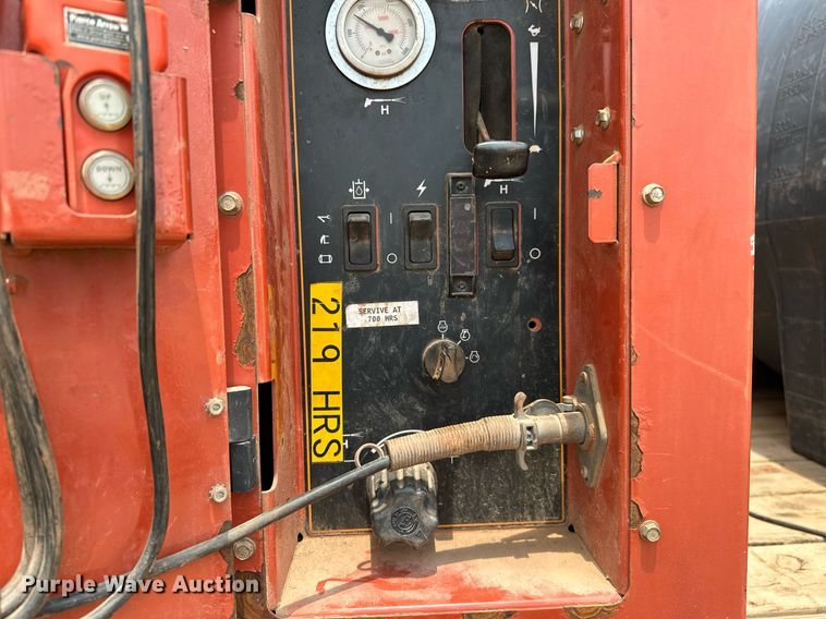 image for item OG9088 2005 Chevrolet C6500  hydrovac truck