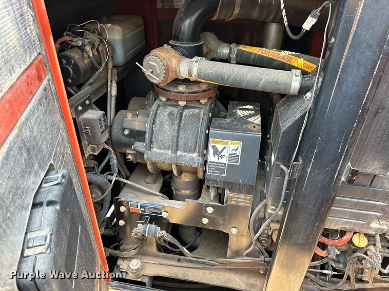 image for item OG9088 2005 Chevrolet C6500  hydrovac truck