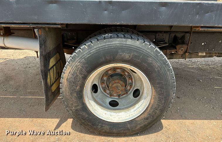 image for item OG9088 2005 Chevrolet C6500  hydrovac truck