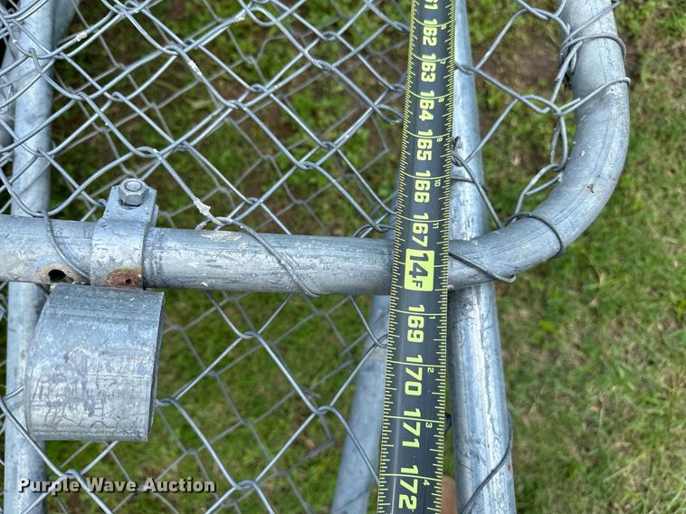 image for item OG9112 Approximately 28 chain link fence panels