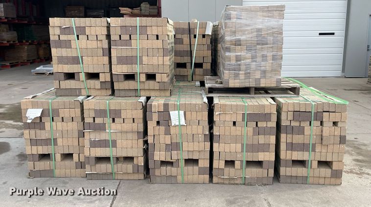 image for item ZA0256 Summit Brick and Tile Company  31BL-22  bricks