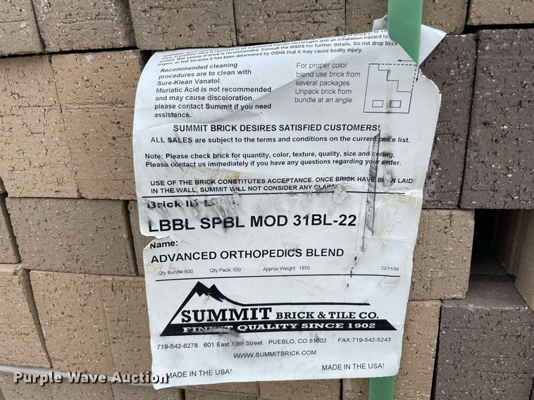 image for item ZA0257 Summit Brick and Tile Company  31BL-22  bricks