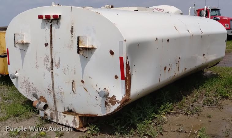 image for item DN6438 Water tank bed