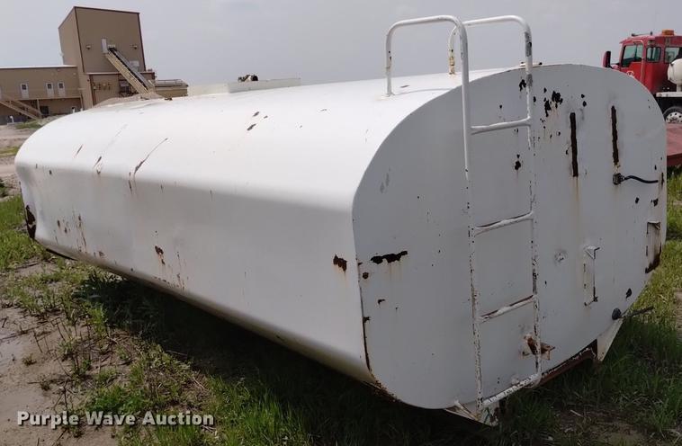 image for item DN6438 Water tank bed