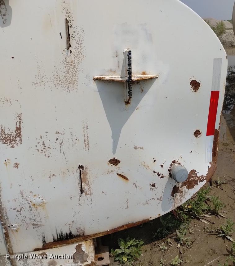 image for item DN6438 Water tank bed