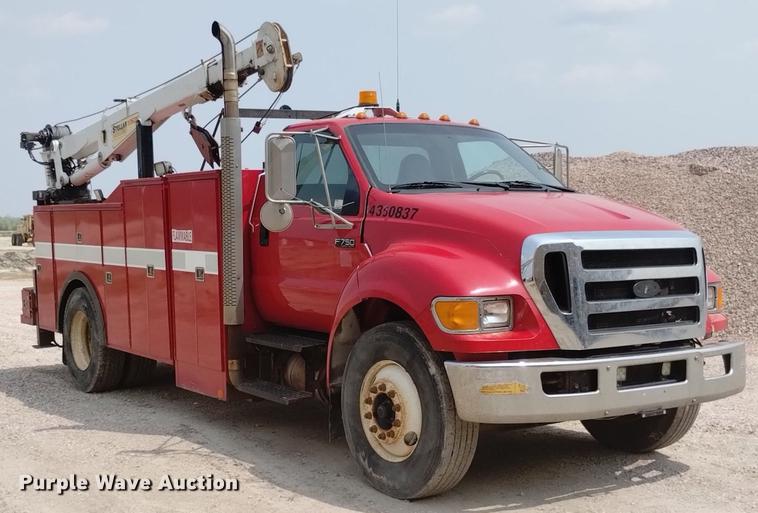 image for item DN6439 2008 Ford F750 Super Duty  utility / service truck