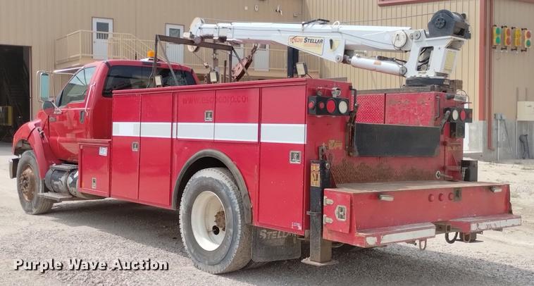 image for item DN6439 2008 Ford F750 Super Duty  utility / service truck