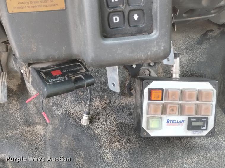 image for item DN6439 2008 Ford F750 Super Duty  utility / service truck