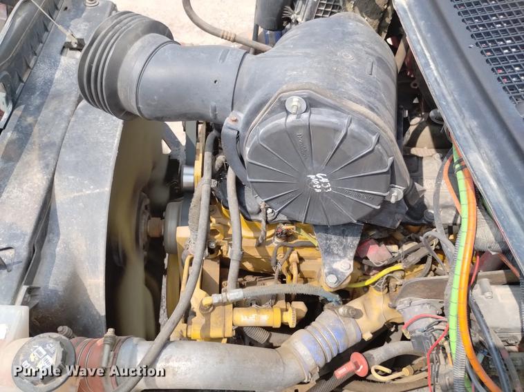 image for item DN6439 2008 Ford F750 Super Duty  utility / service truck