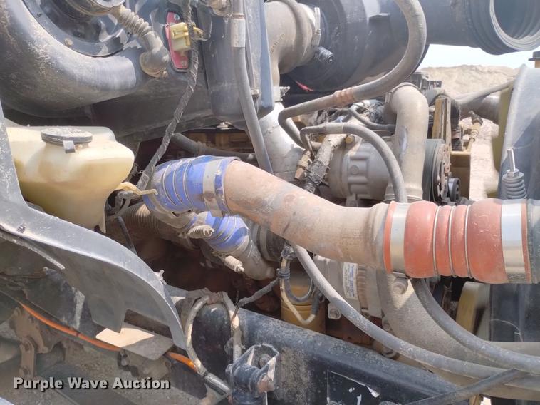 image for item DN6439 2008 Ford F750 Super Duty  utility / service truck