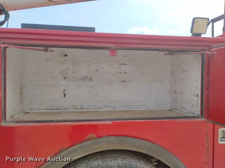 image for item DN6439 2008 Ford F750 Super Duty  utility / service truck