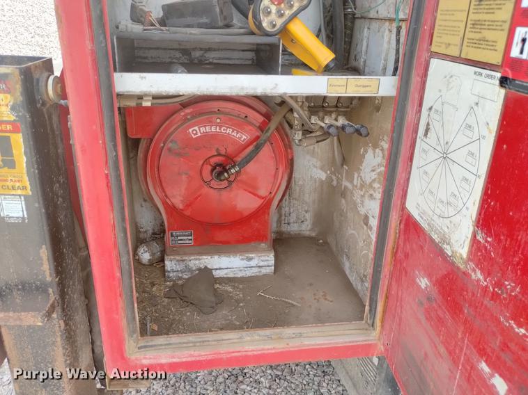 image for item DN6439 2008 Ford F750 Super Duty  utility / service truck