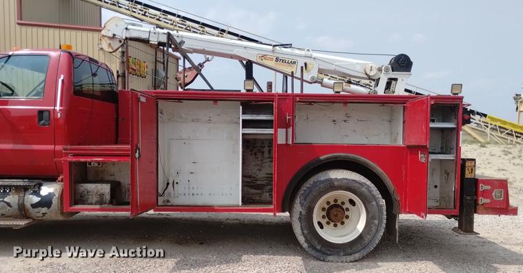 image for item DN6439 2008 Ford F750 Super Duty  utility / service truck