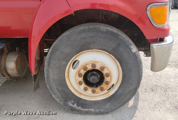 image for item DN6439 2008 Ford F750 Super Duty  utility / service truck