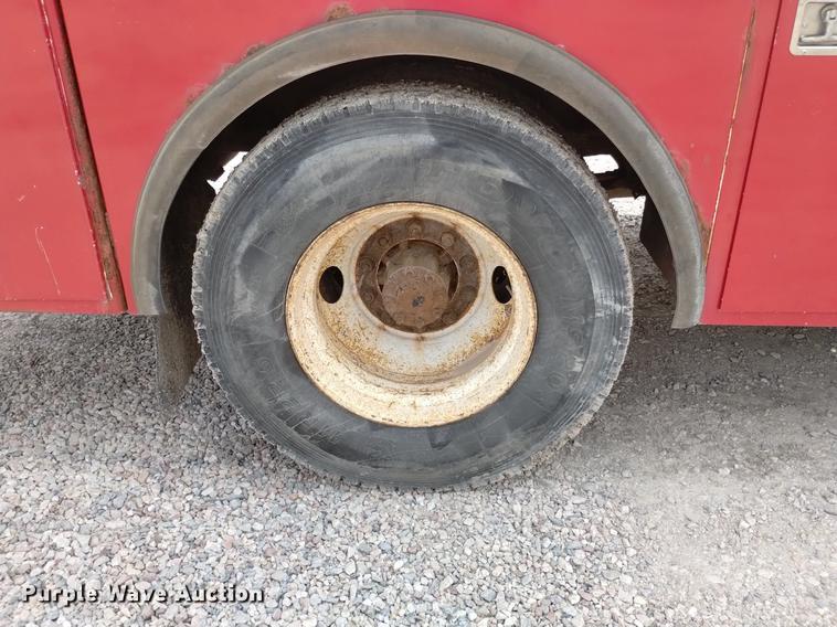 image for item DN6439 2008 Ford F750 Super Duty  utility / service truck