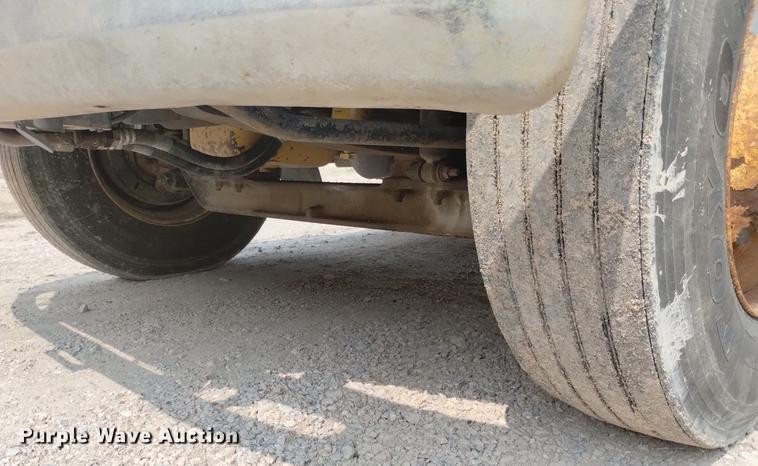 image for item DN6439 2008 Ford F750 Super Duty  utility / service truck