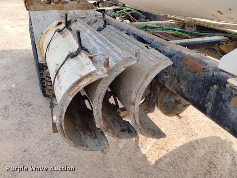 image for item DN6441 2004 Sterling LT9511  ready mix truck