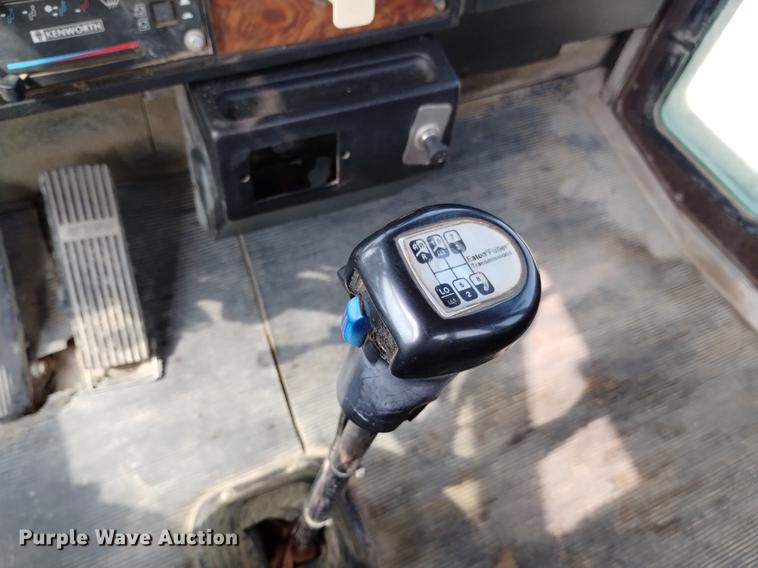 image for item DN6442 2001 Kenworth W900B  ready mix truck