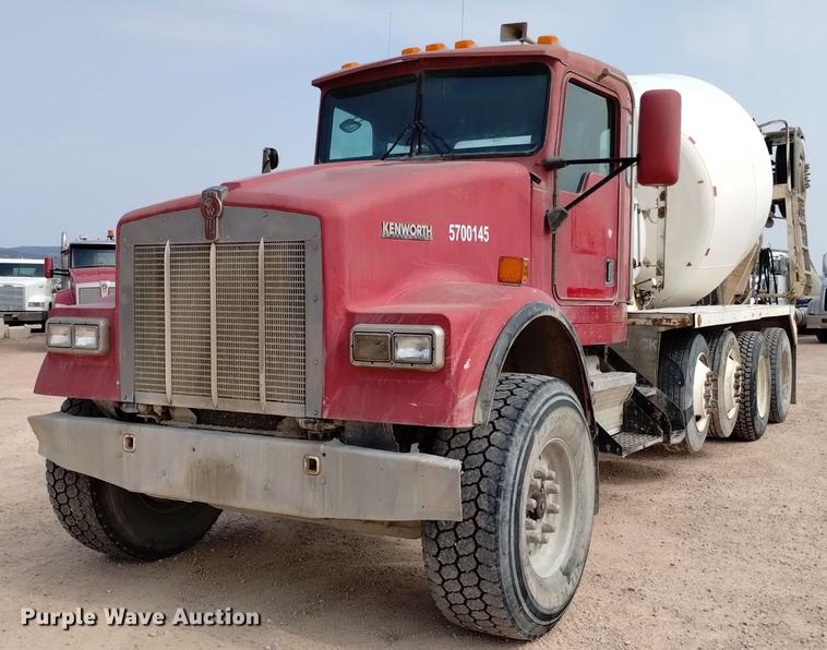 image for item DN6442 2001 Kenworth W900B  ready mix truck