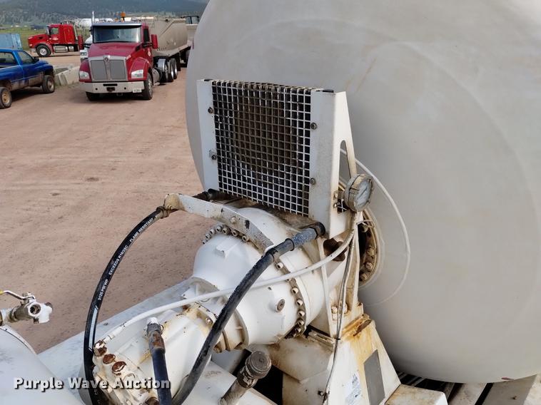 image for item DN6442 2001 Kenworth W900B  ready mix truck