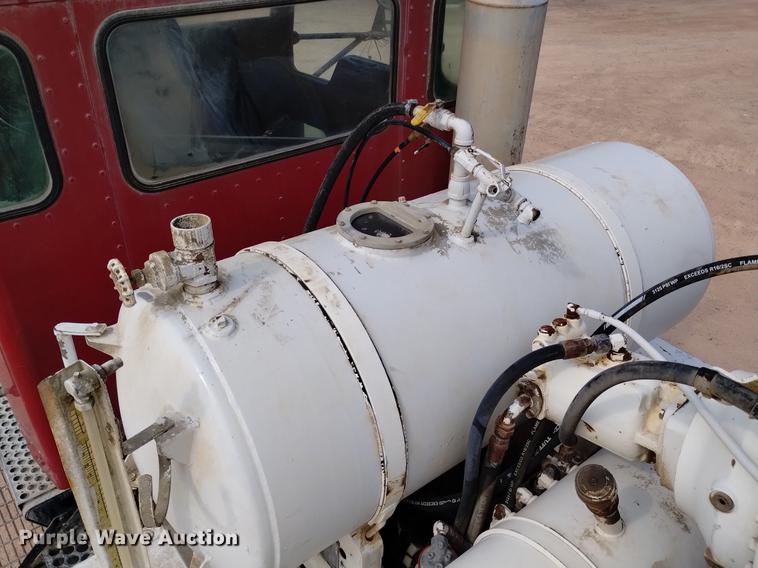 image for item DN6442 2001 Kenworth W900B  ready mix truck