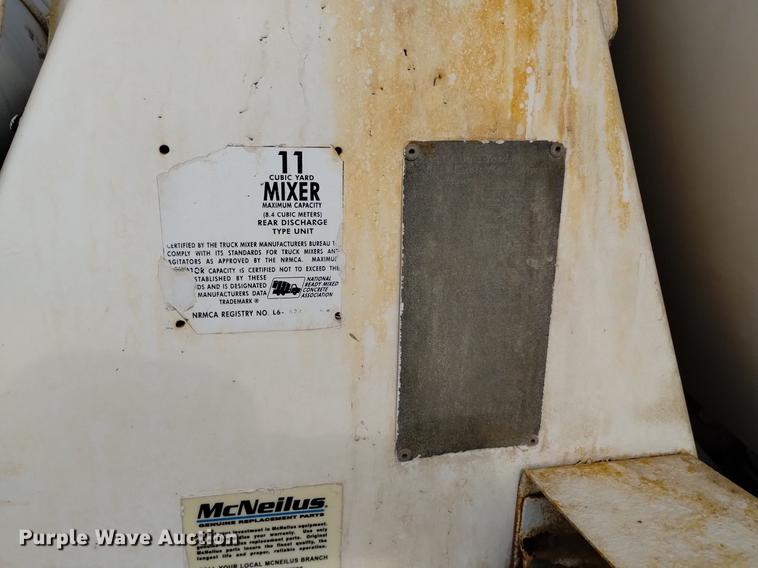 image for item DN6442 2001 Kenworth W900B  ready mix truck