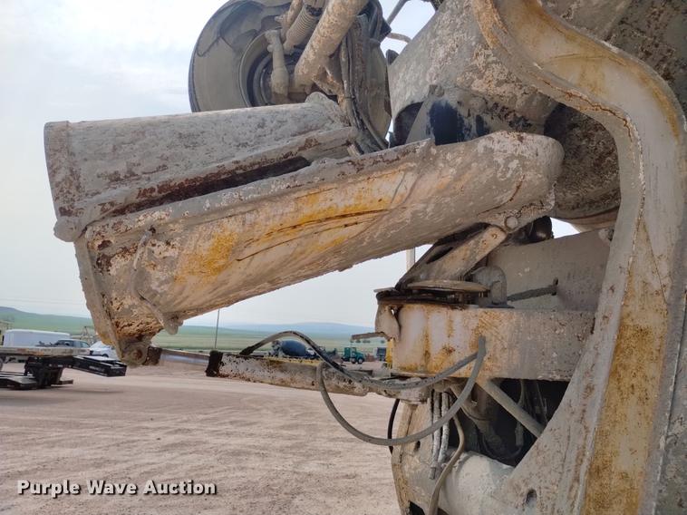 image for item DN6442 2001 Kenworth W900B  ready mix truck